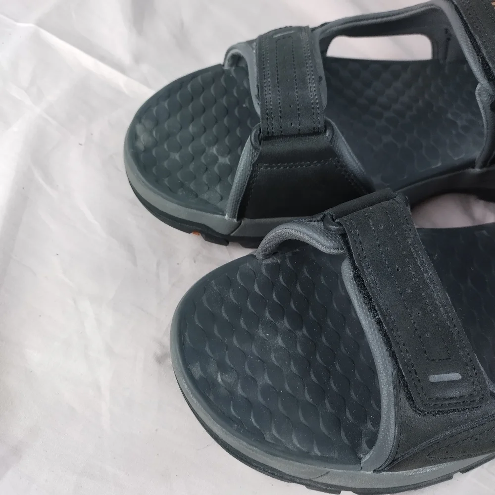 Skechers Sandals Mens 13 Tresmen Garo Relaxed Fit Strap Gray Suede Super Grip